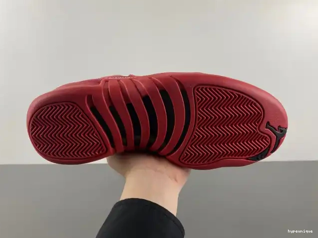 HYPE Retro 12 (2018) Red Jordan Air 130690-601 Gym 0611